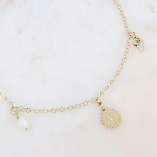 Collier 3 pendentifs, corne, goutte en pierre naturelle et soleil (Ayane, Ruben, Freja)